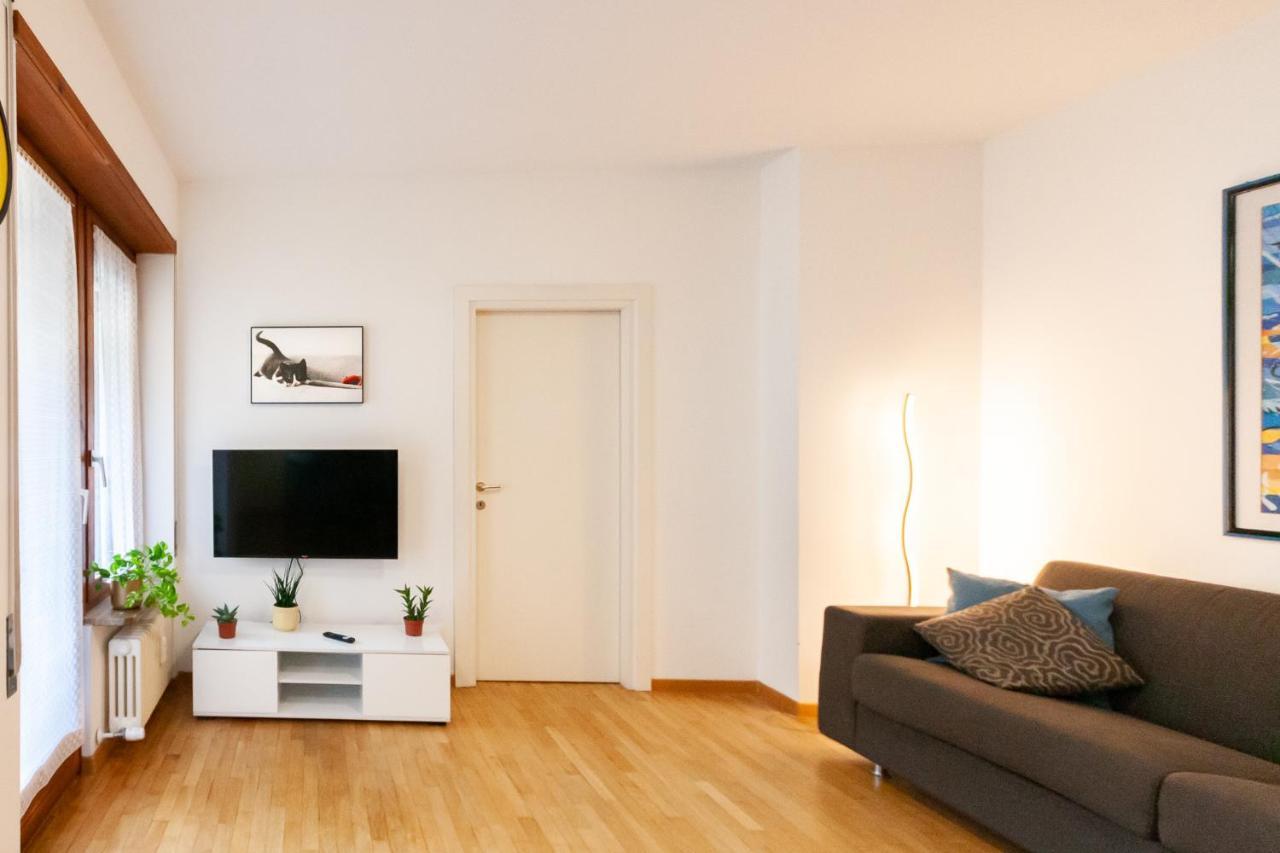 Tranquillo Bilocale Vicino Al Centro Storico Apartment Bolzano Exterior photo